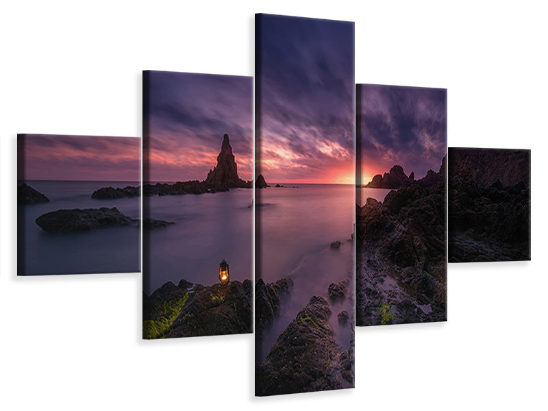 5-piece-canvas-print-between-lanterns